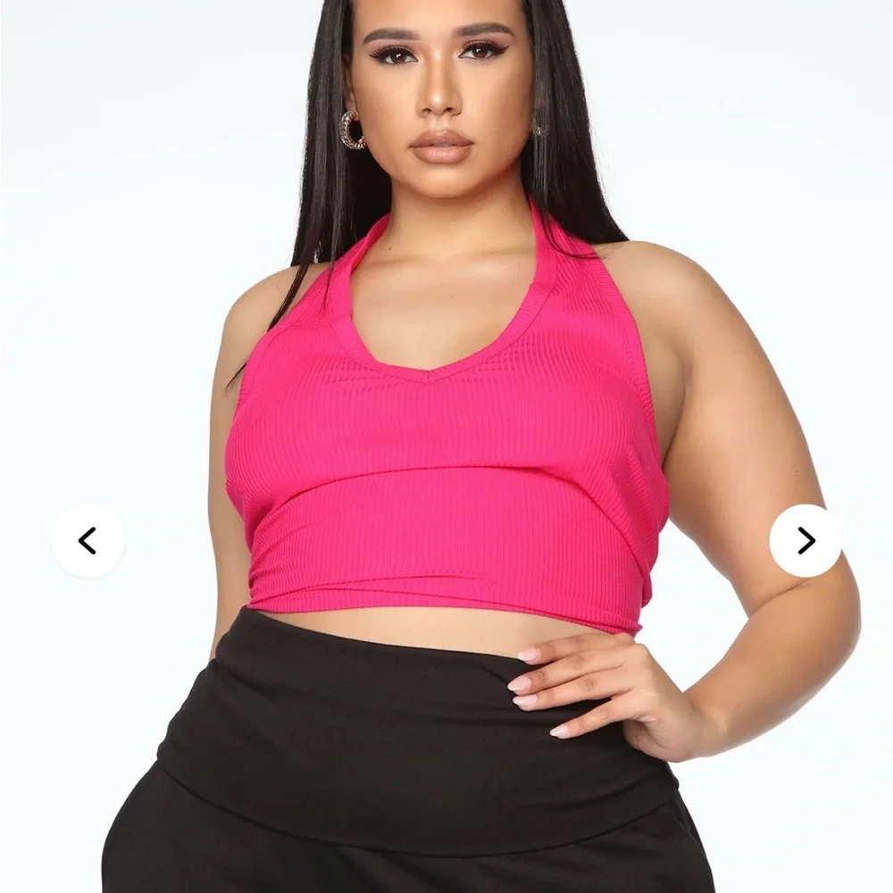 Fashion Nova turn heads